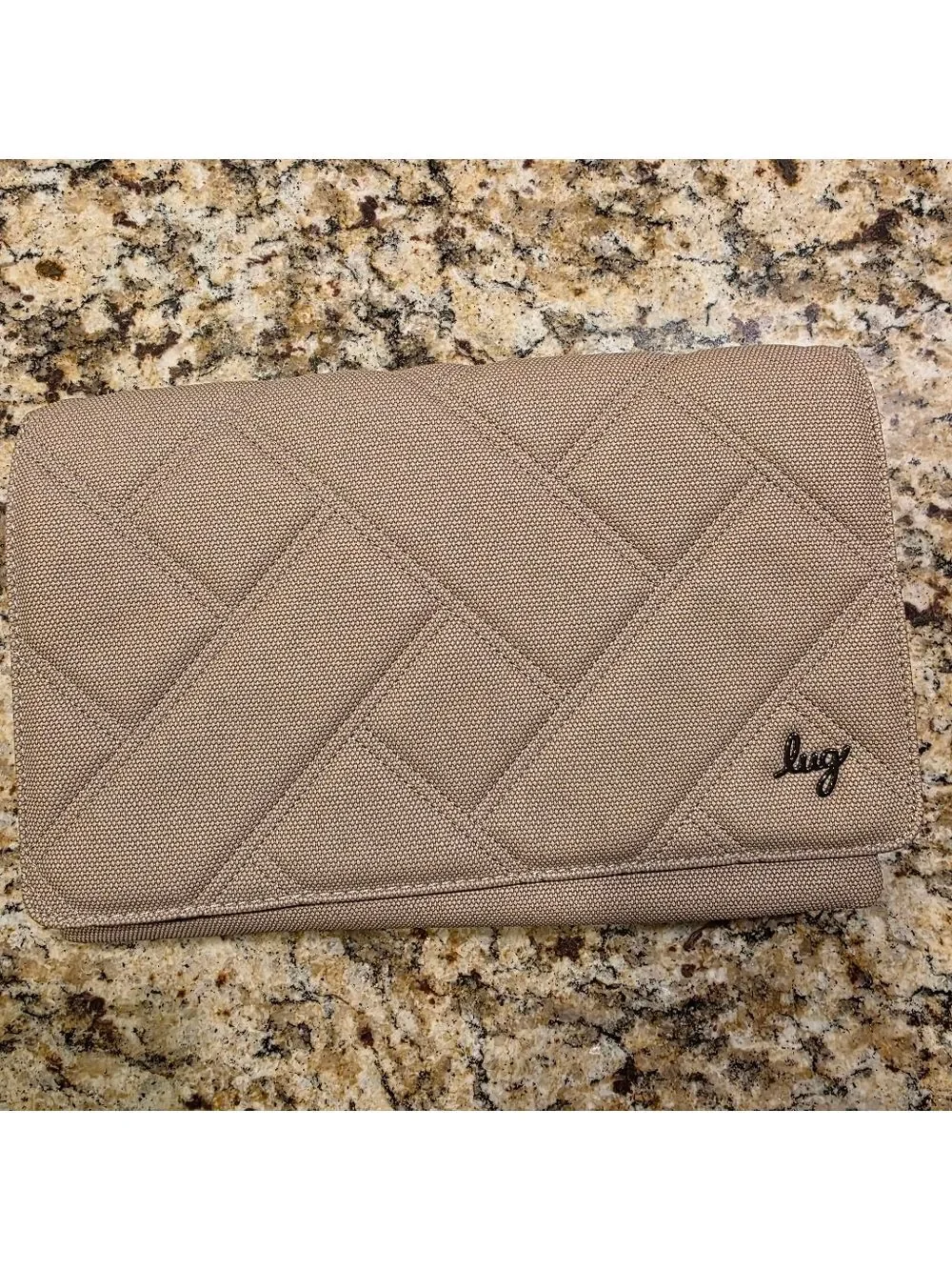 EUC- LUG- HUDDLE MATTE LUXE- Sand
